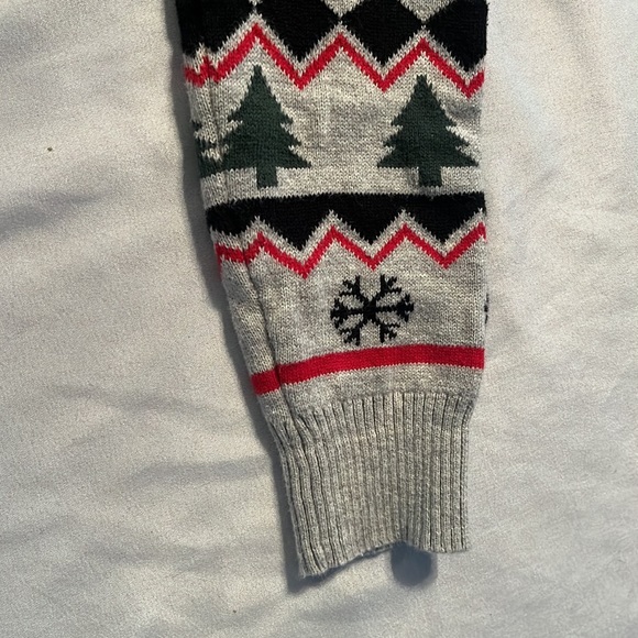 Andy & Evan Christmas Sweater 2T - Picture 4 of 4